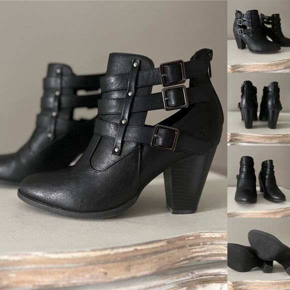 Forever. Shoes - FOREVER Cut-Out Moto / Biker Heeled Booties with Silver Buckles & Studs Size 7.5